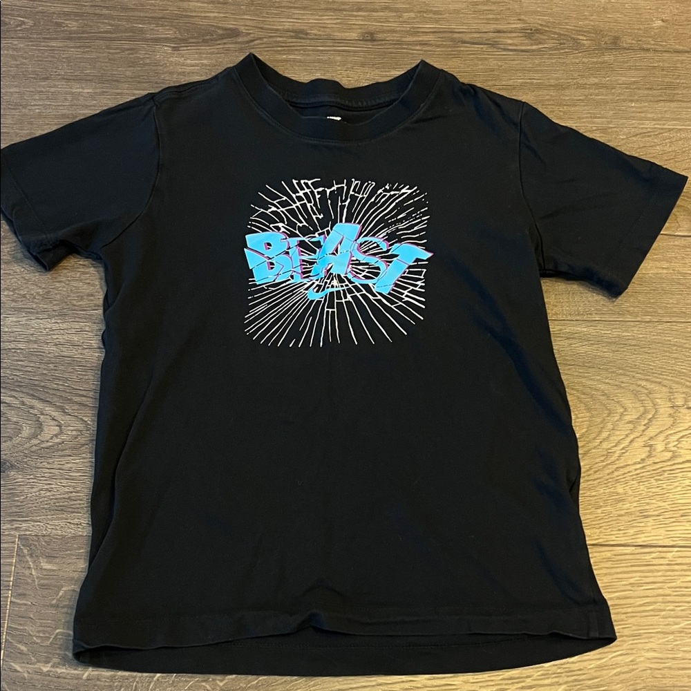 Nike | Kids Black Graphic T-Shirt | M